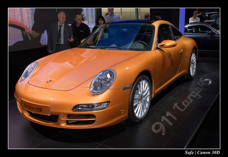 Oct 06 - Mondial Auto Paris - 089